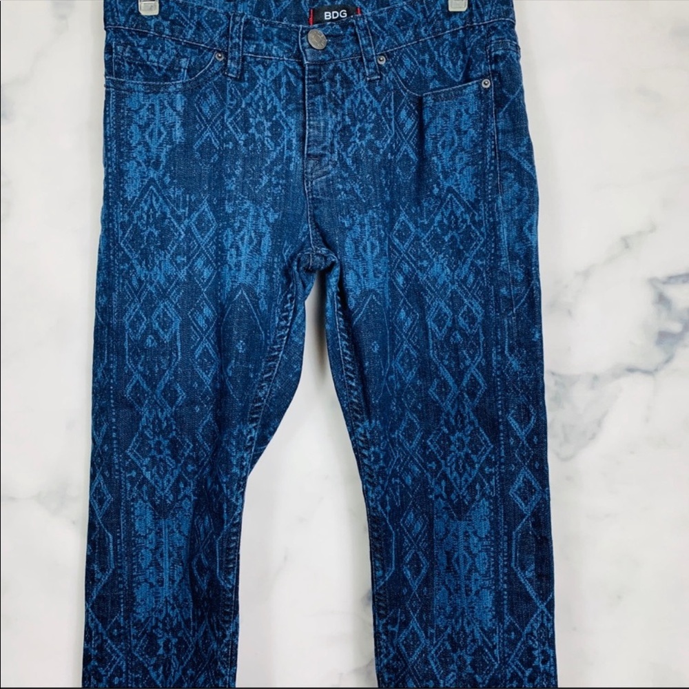 Urban Outfitters BDG Laser Mid Rise Ankle Jeans - Picture 2 of 8